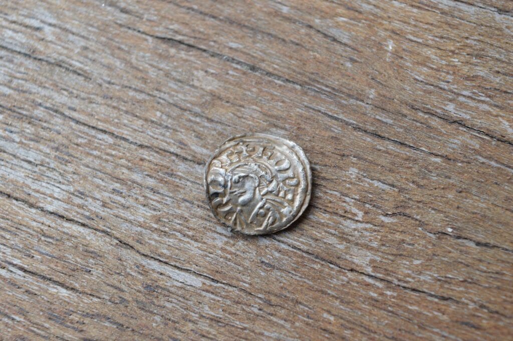 I am buzzing! Loving this detector! - 1