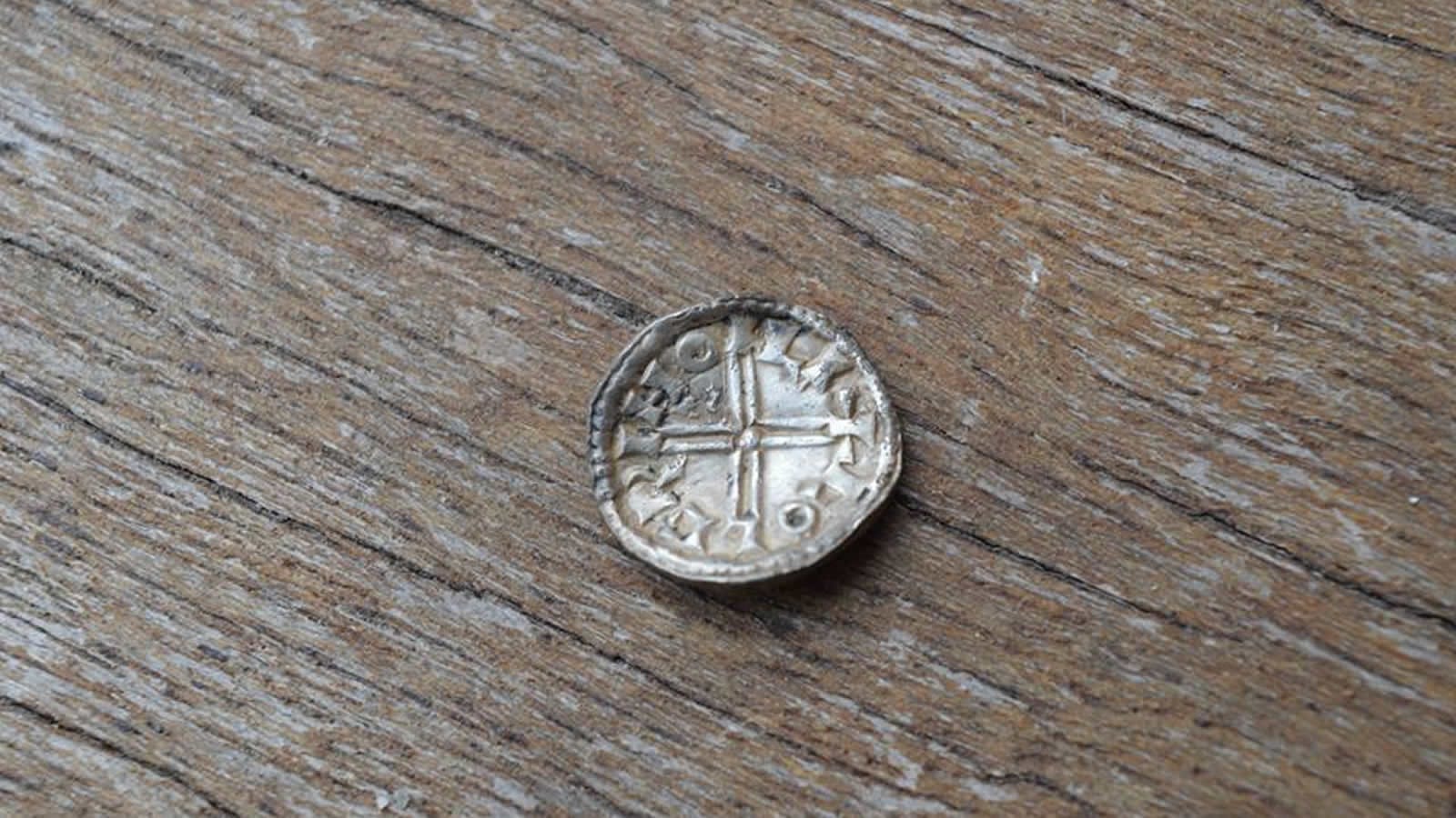 I Am Buzzing: Loving This Detector