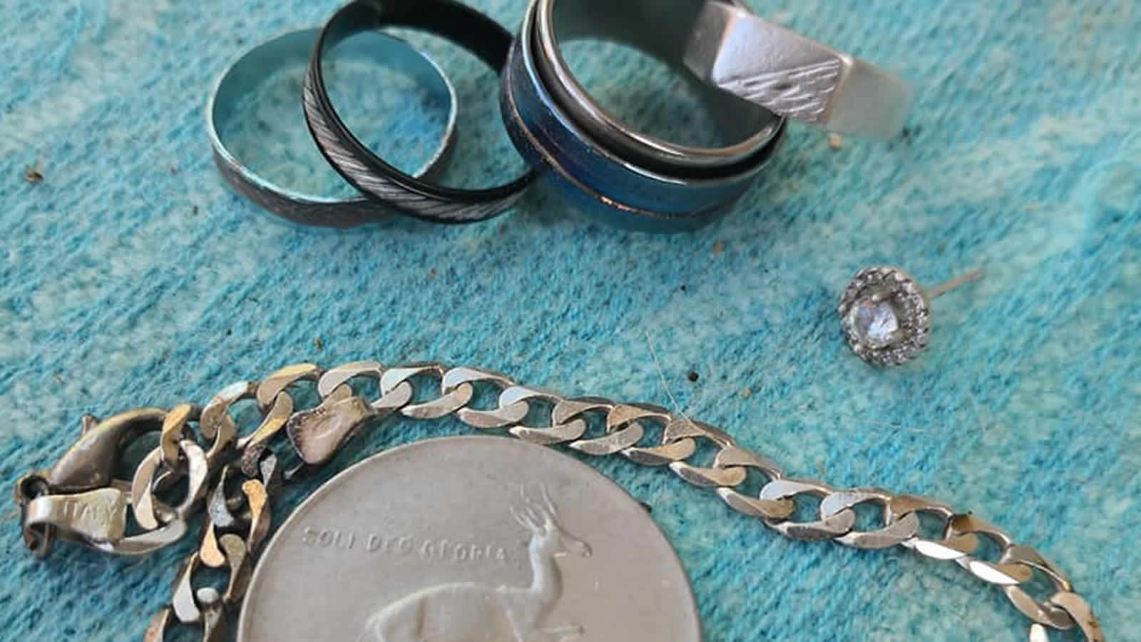 1x water hunt and 2x Inland hunts