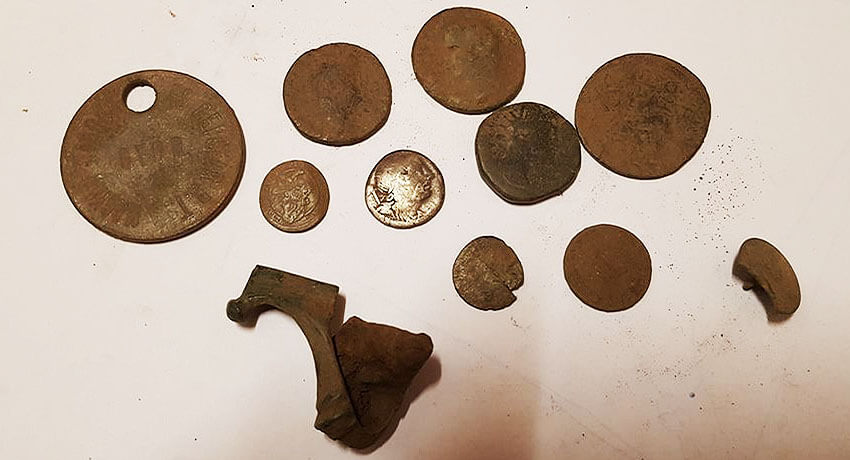 Coins and relics found in one day with Impact