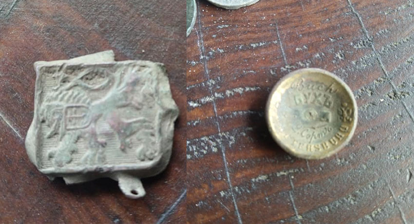 What’s That Envelope And Button?