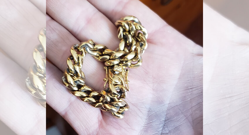 Ho trovato un braccialetto d'oro a spina di pesce da 1.89 once