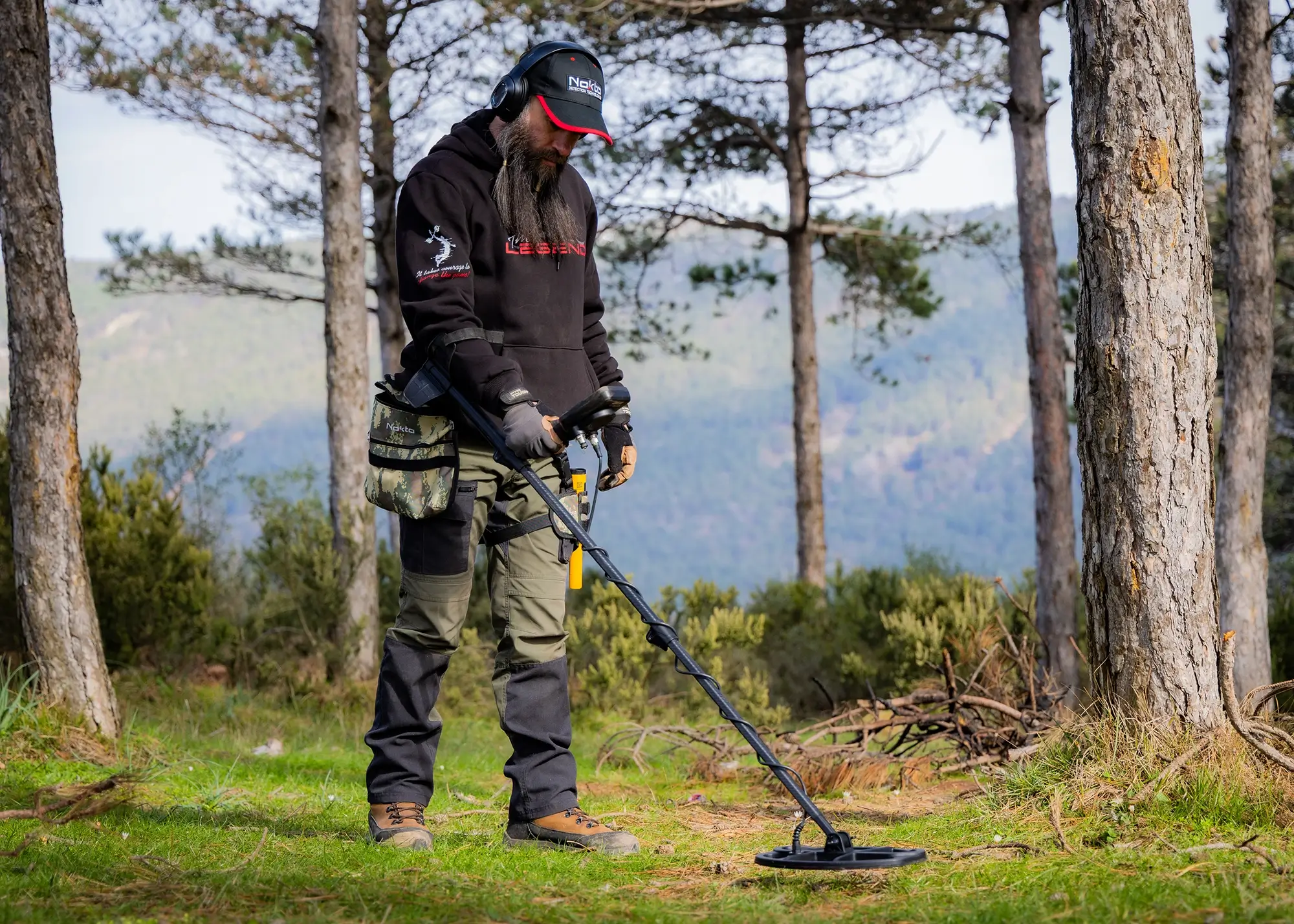 nokta-the-legend-metal-detector-2025-styling-photo-4