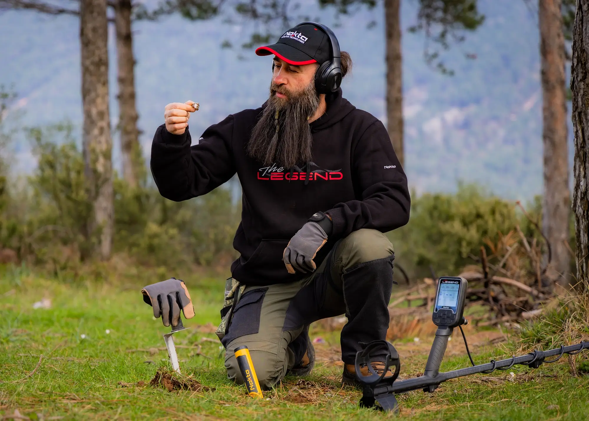 nokta-the-legend-metal-detector-2025-styling-photo-5