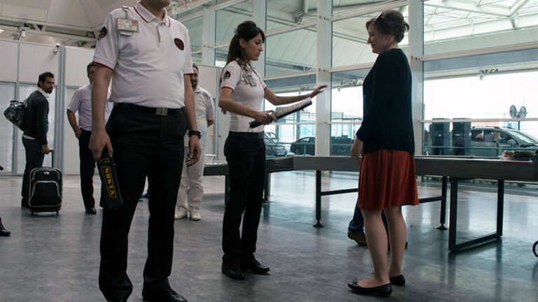 nokta-ultra-scanner-security-detector-1